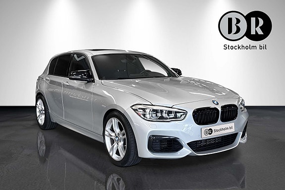 BMW M140i 4 of 19
