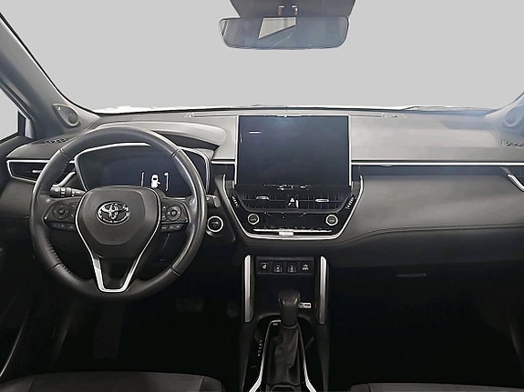Toyota Corolla Cross 12 of 19