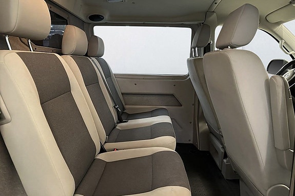 Volkswagen Transporter 9 of 9