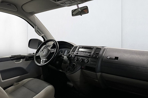 Volkswagen Transporter 7 of 9