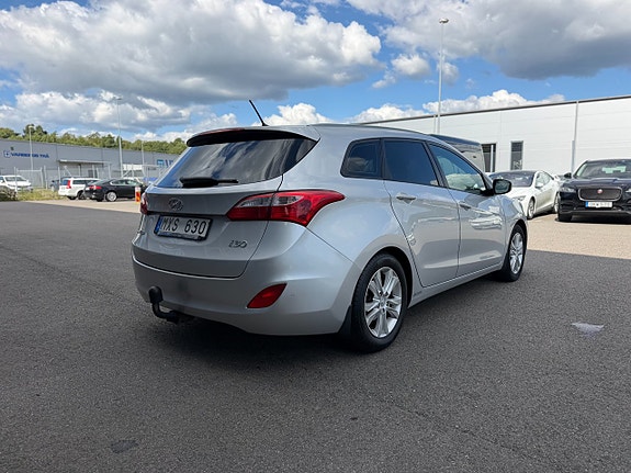 Hyundai i30 11 of 26