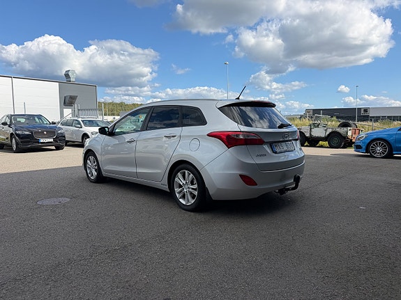 Hyundai i30 9 of 26