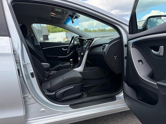 Hyundai i30 18 of 26