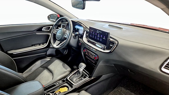 Kia Ceed 7 of 12