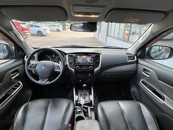 Mitsubishi L200 9 of 30
