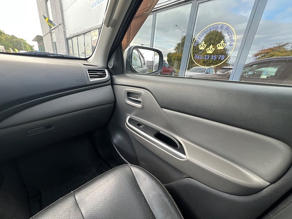 Mitsubishi L200 29 of 30