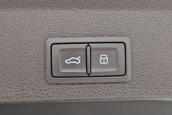 Audi Q3 6 of 16