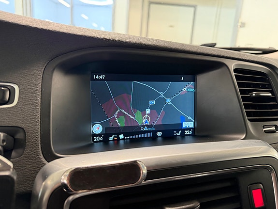 Volvo S60 Cross Country 17 of 18