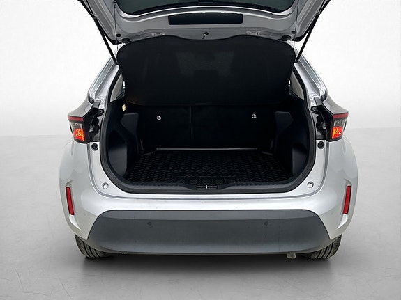 Toyota Yaris Cross 8 of 29