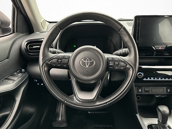 Toyota Yaris Cross 11 of 29