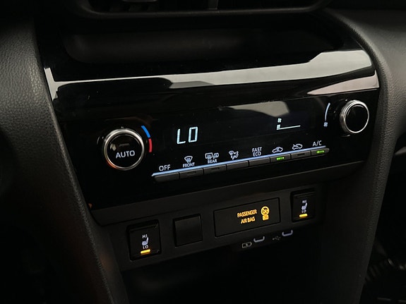 Toyota Yaris Cross 15 of 29