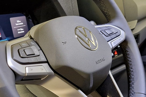Volkswagen Caddy 10 of 13