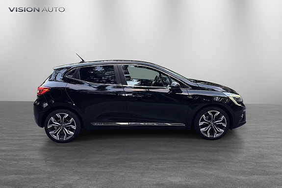 Renault Clio 4 of 23