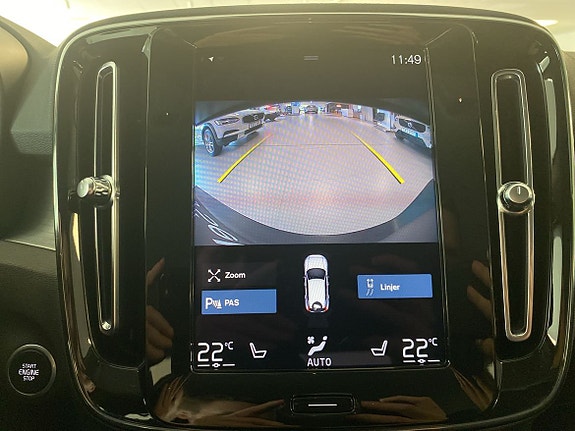 Volvo XC40 16 of 18