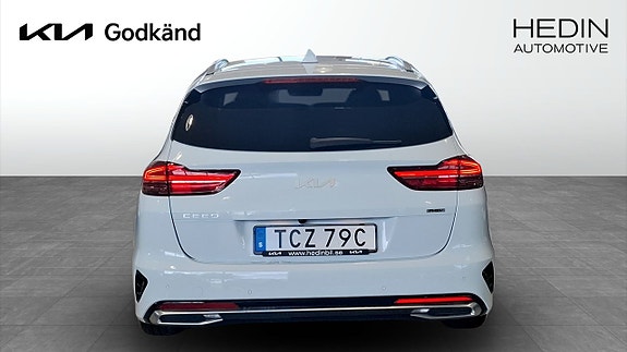 Kia Ceed 7 of 9