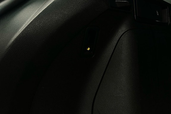 Volkswagen Tiguan 16 of 27