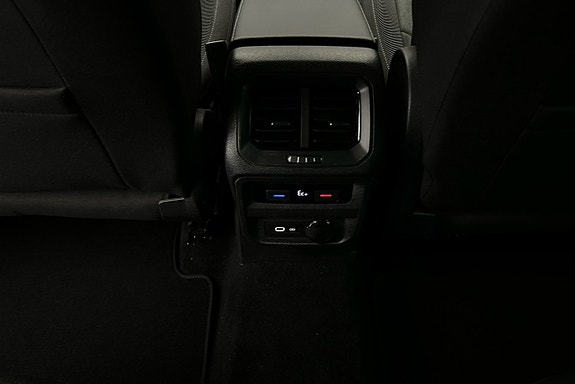 Volkswagen Tiguan 20 of 27