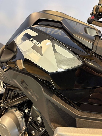 BMW F 450 GS 10 of 15