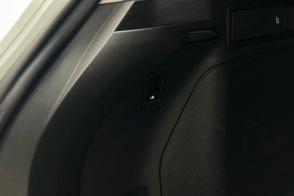 Volkswagen Tiguan 16 of 26