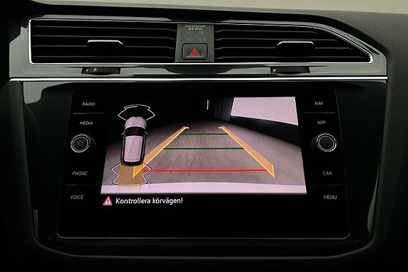 Volkswagen Tiguan 24 of 26