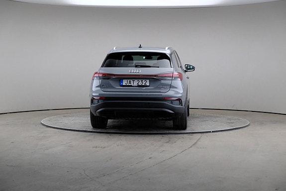 Audi Q4 e-tron 5 of 26