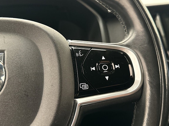 Volvo V90 26 of 30