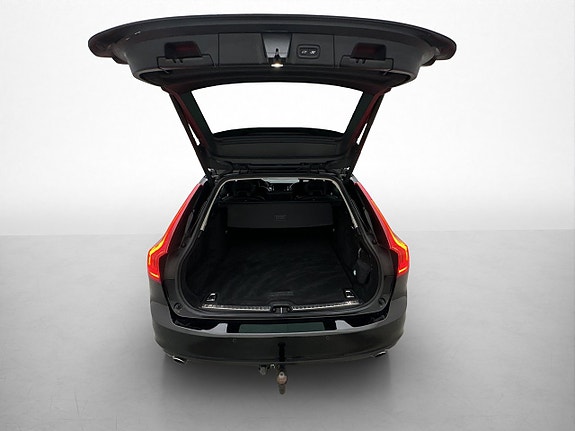 Volvo V90 9 of 30