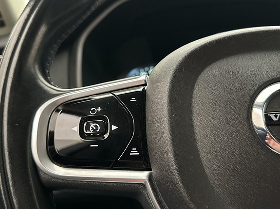 Volvo V90 27 of 30