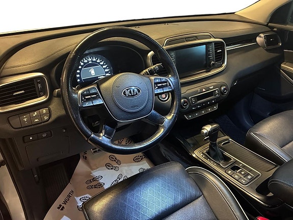 Kia Sorento 7 of 19