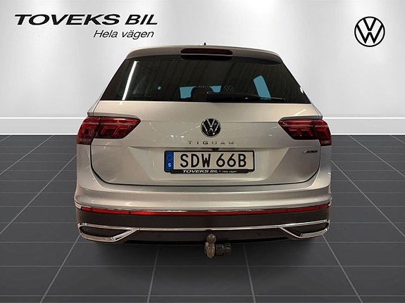 Volkswagen Tiguan 4 of 26