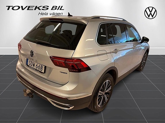 Volkswagen Tiguan 3 of 26