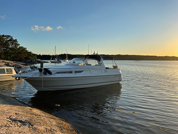 290 Suncruiser -90 – V8 340 hk -10 – välutrustad & uppdaterad 2 of 7