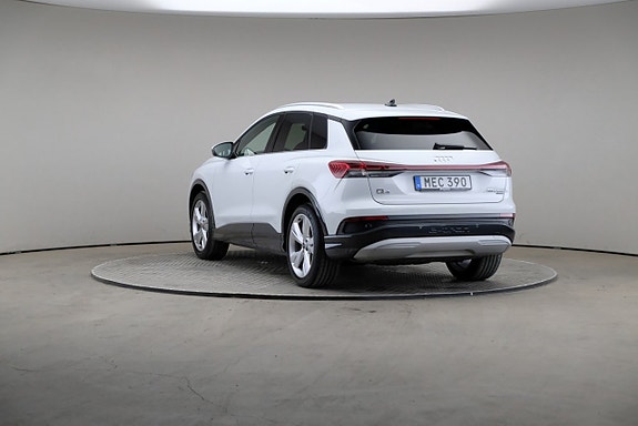 Audi Q4 e-tron 2 of 23
