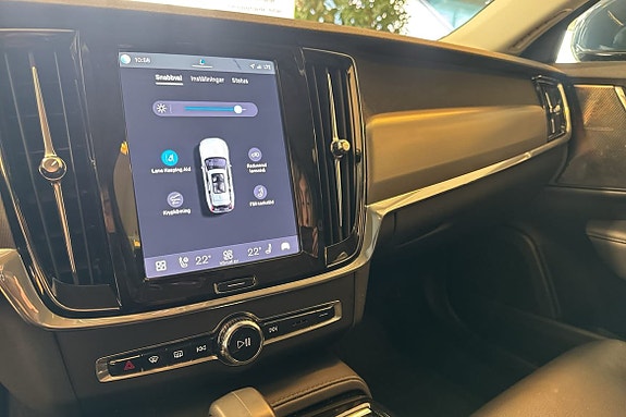 Volvo V90 20 of 30