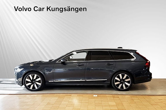 Volvo V90 3 of 30