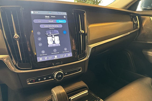 Volvo V90 21 of 30