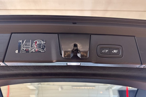 Volvo V90 30 of 30