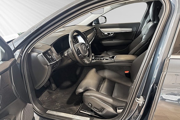 Volvo V90 7 of 30