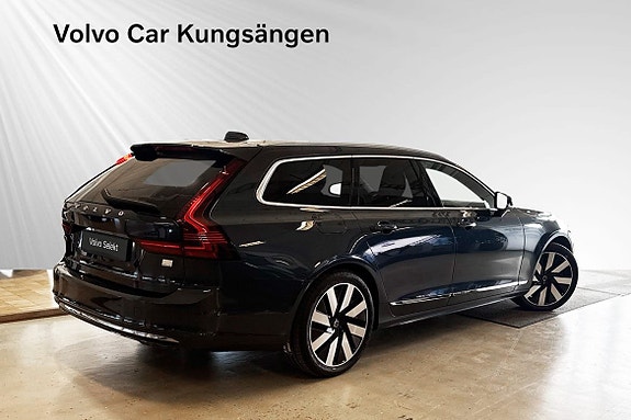 Volvo V90 5 of 30