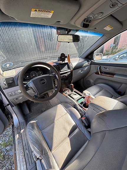 Kia Sorento 4 of 4