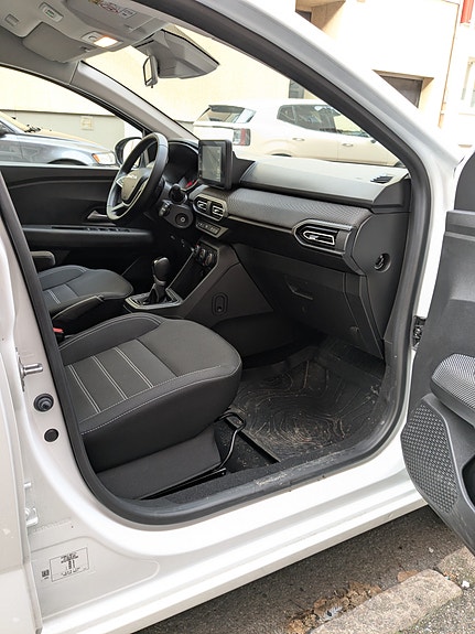 Dacia Sandero 6 of 7