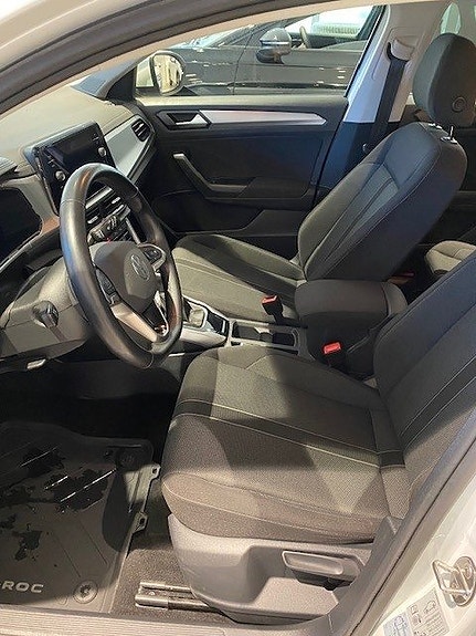 Volkswagen T-Roc 5 of 5