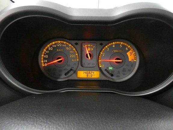 Nissan Note 8 of 16