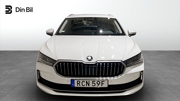 Skoda Superb 4 of 12