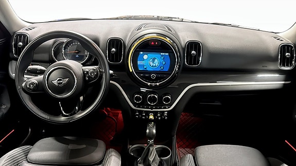 MINI Countryman SE 4 of 10