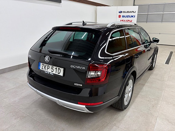 Skoda Octavia Scout 18 of 23
