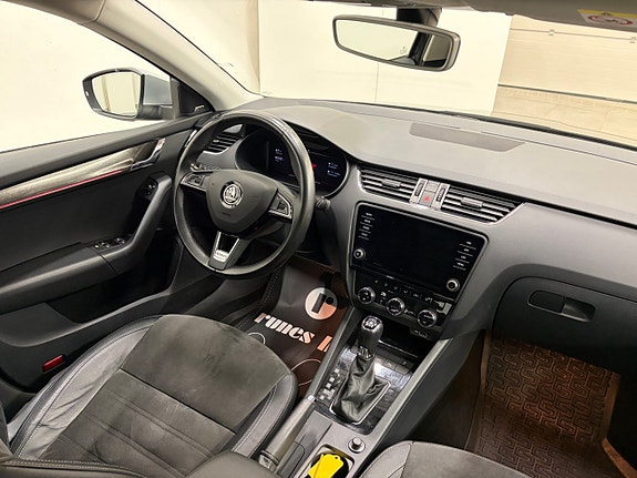 Skoda Octavia Scout 20 of 23