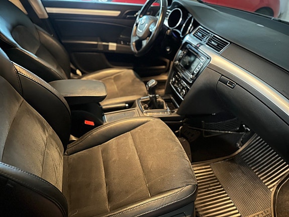 Skoda Superb 7 of 11