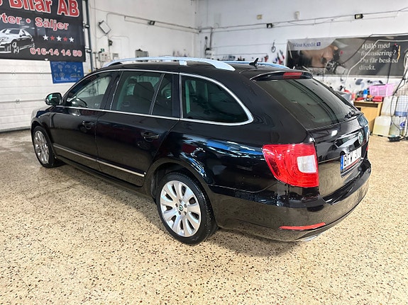Skoda Superb 4 of 11