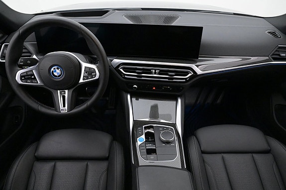 BMW i4 6 of 27